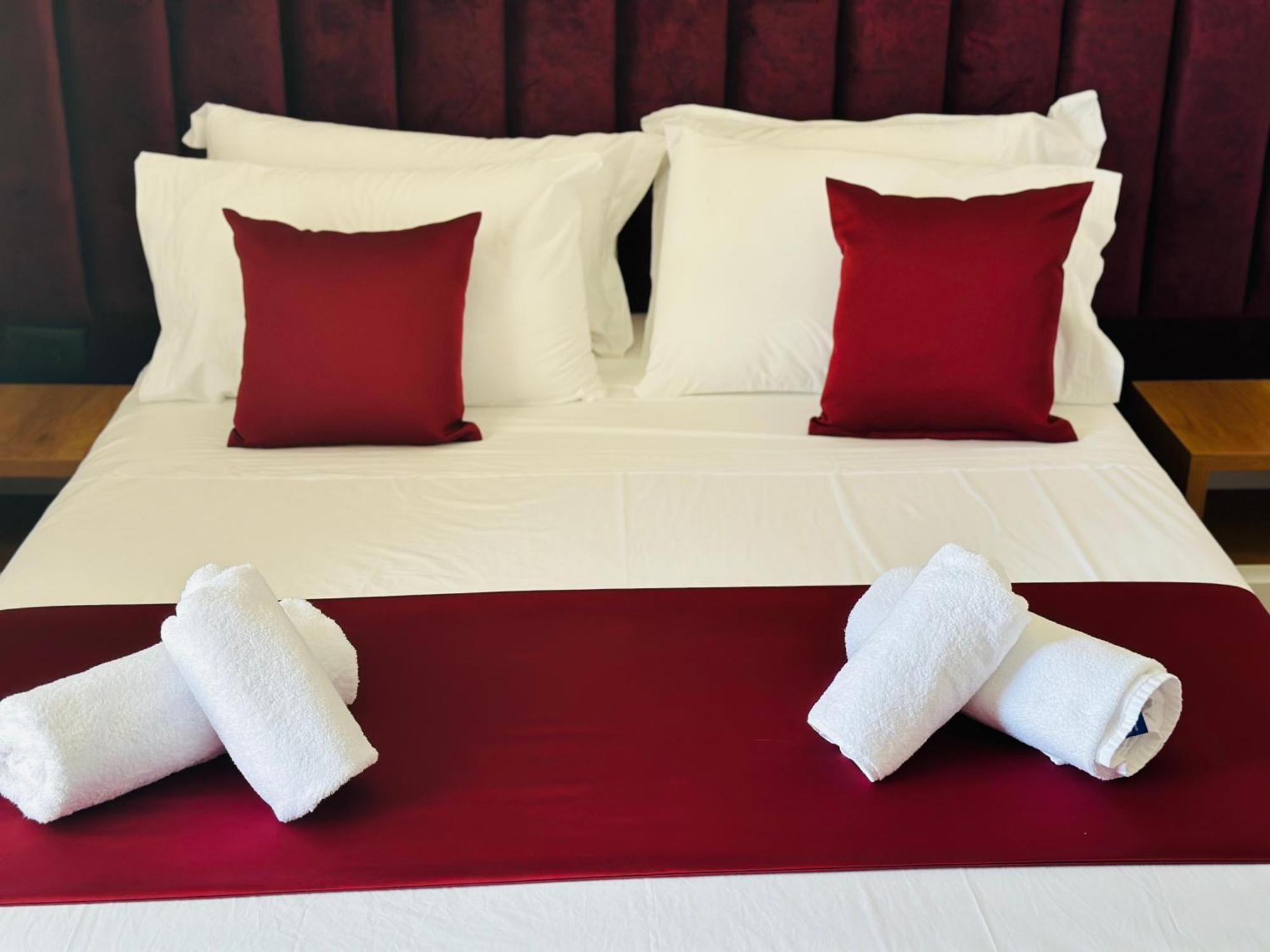 Illyrian Hotel Ksamil Eksteriør bilde
